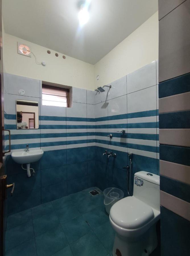 Appartement Skylounge Residency à Thiruvananthapuram Extérieur photo