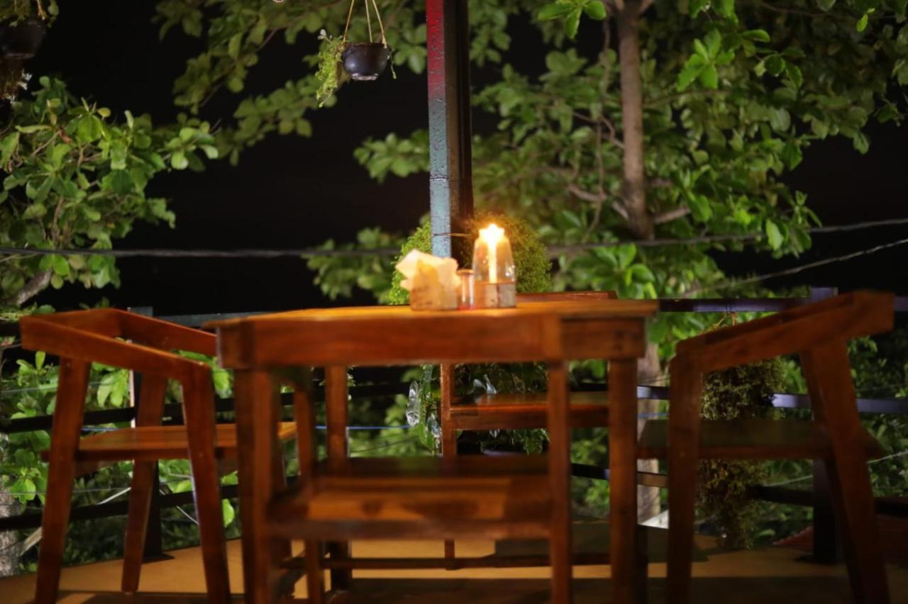 Appartement Skylounge Residency à Thiruvananthapuram Extérieur photo