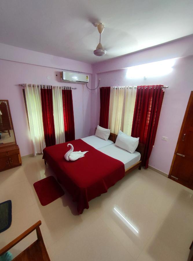 Appartement Skylounge Residency à Thiruvananthapuram Extérieur photo