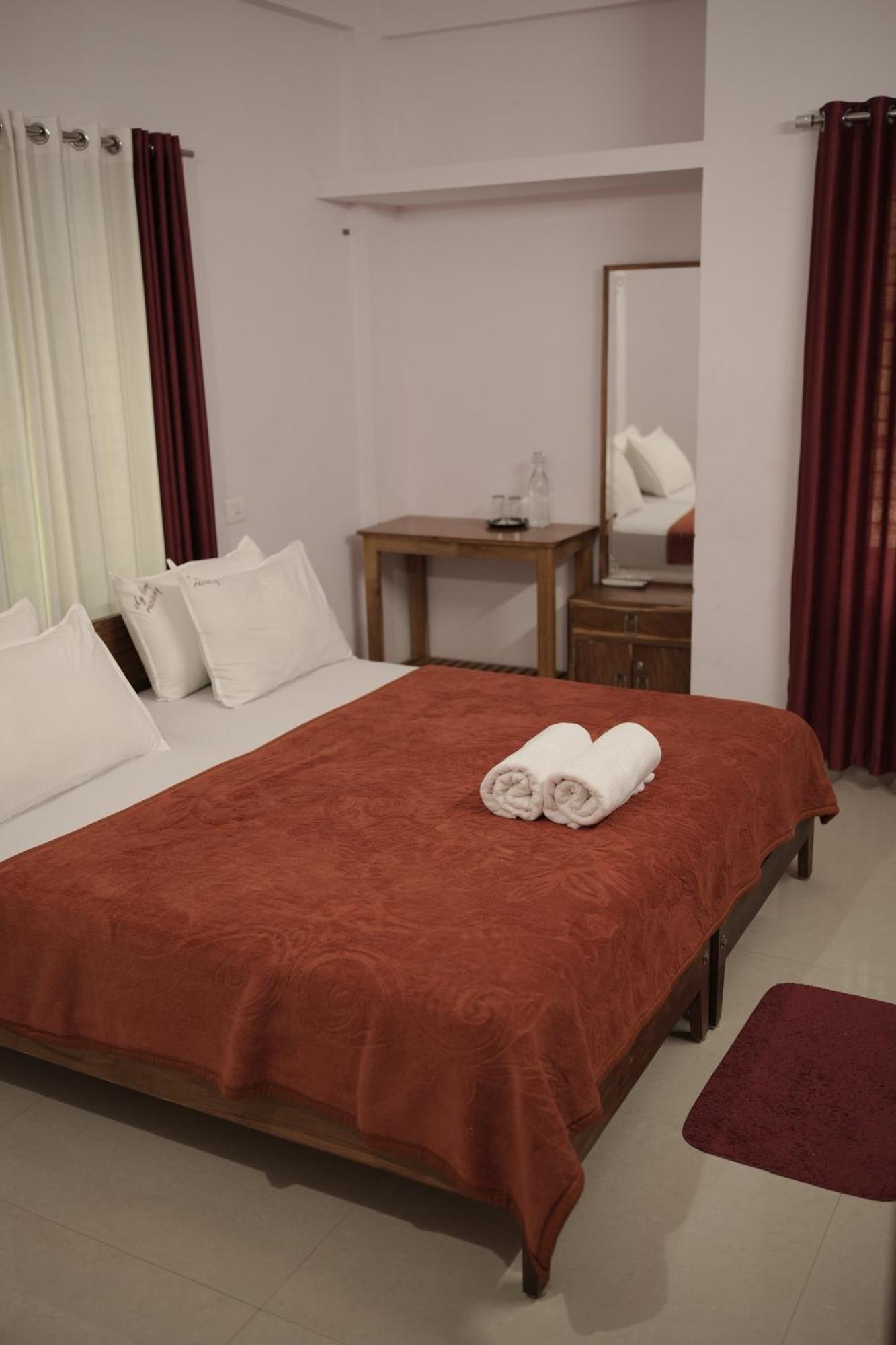 Appartement Skylounge Residency à Thiruvananthapuram Extérieur photo