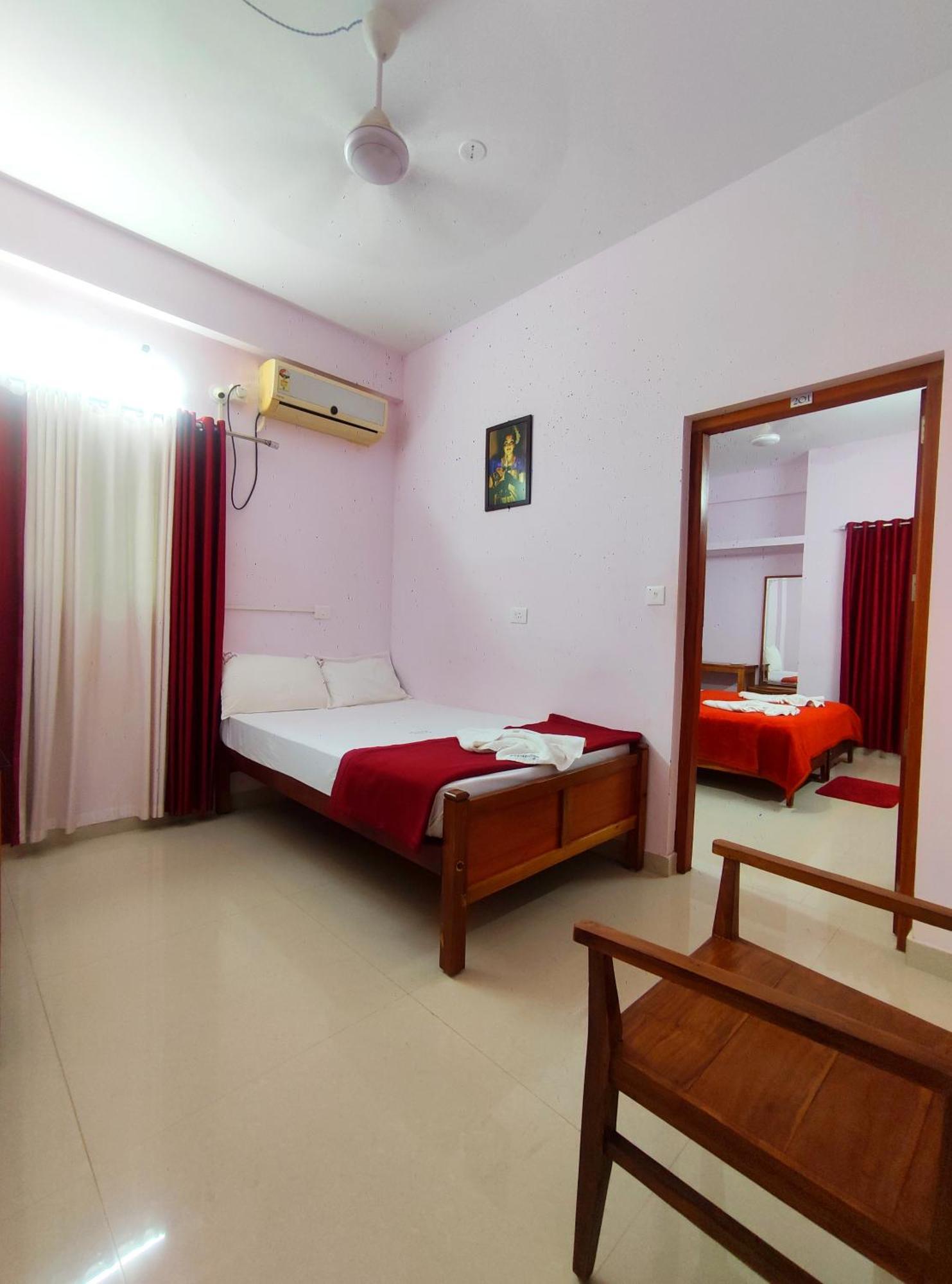 Appartement Skylounge Residency à Thiruvananthapuram Chambre photo